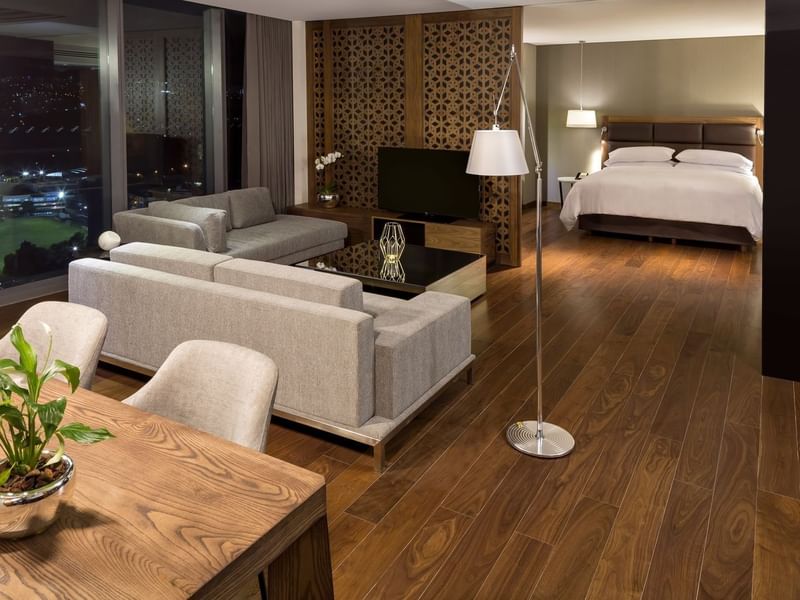 Sala de estar en Suite Presidencial en FA Hotels & Resorts