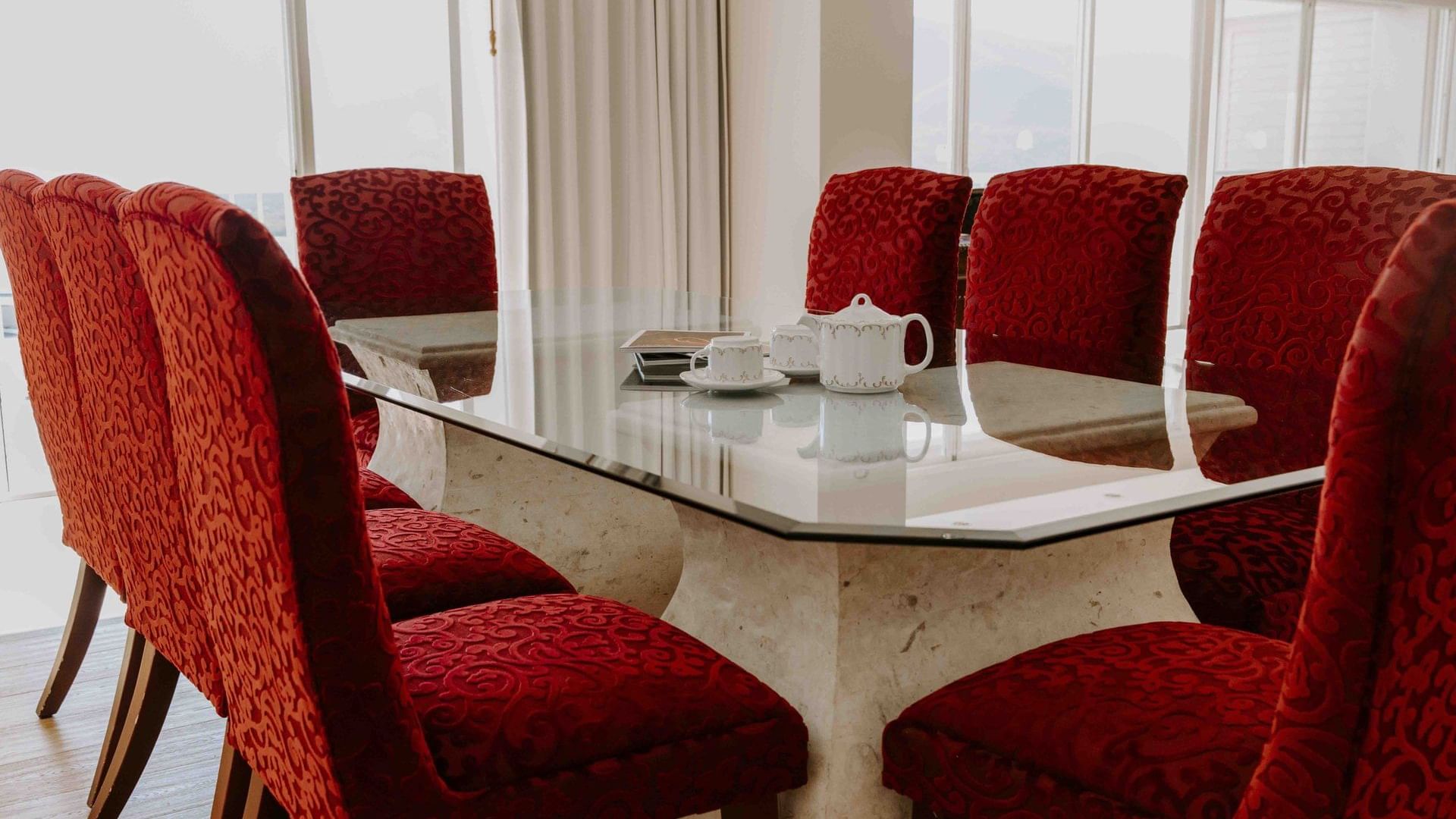 Dining table in a room at Pullman Cairns International