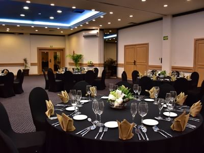 dinner-dance meeting rooms in Hotels Grupo Guadalajara