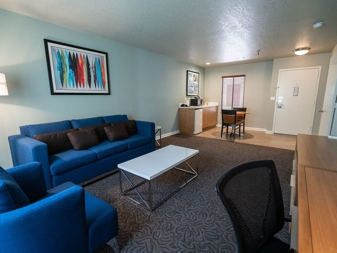 Living area in Studio Double Suite at the Alexis Park Resort