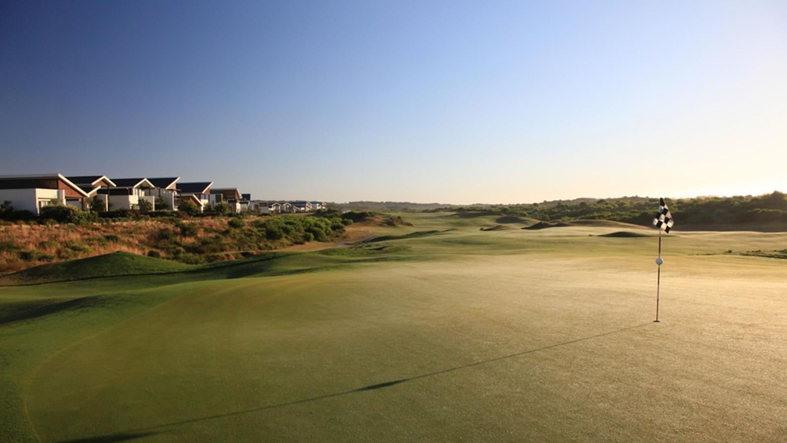 Golf at Pullman Magenta Shores Resort