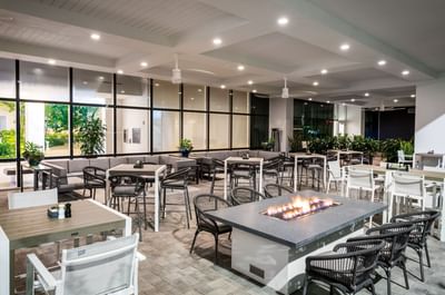 Low-fire table & chairs in The Veranda at Innovation Hotel