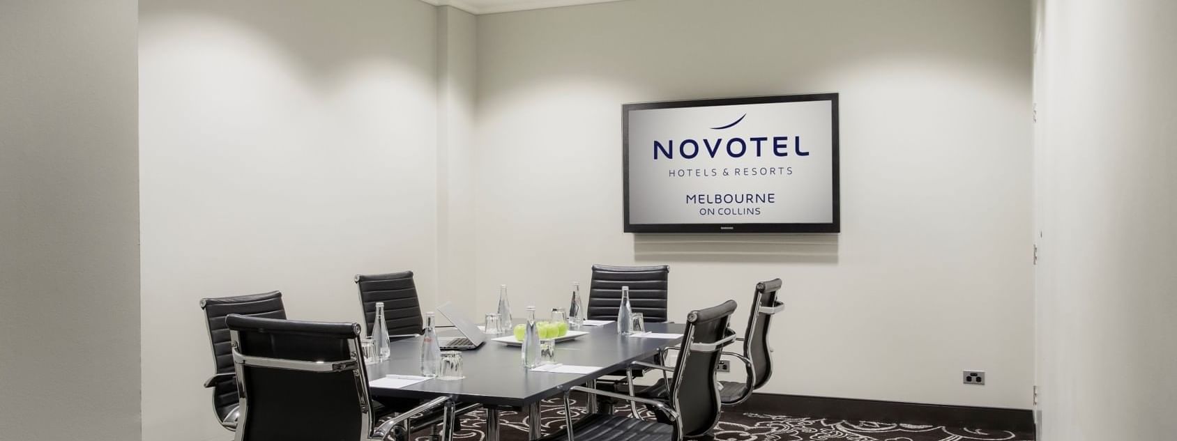 Interior of Swanston Boardroom at Novotel Melbourne on Collins 