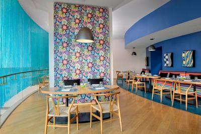 Interior of the Cucina Restaurant at Symphony Style