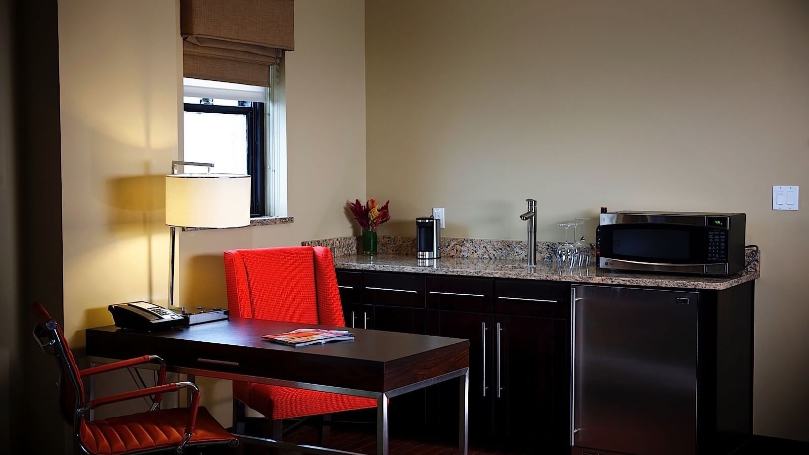 Working table & pantry in Luxury King at The Mayo Hotel