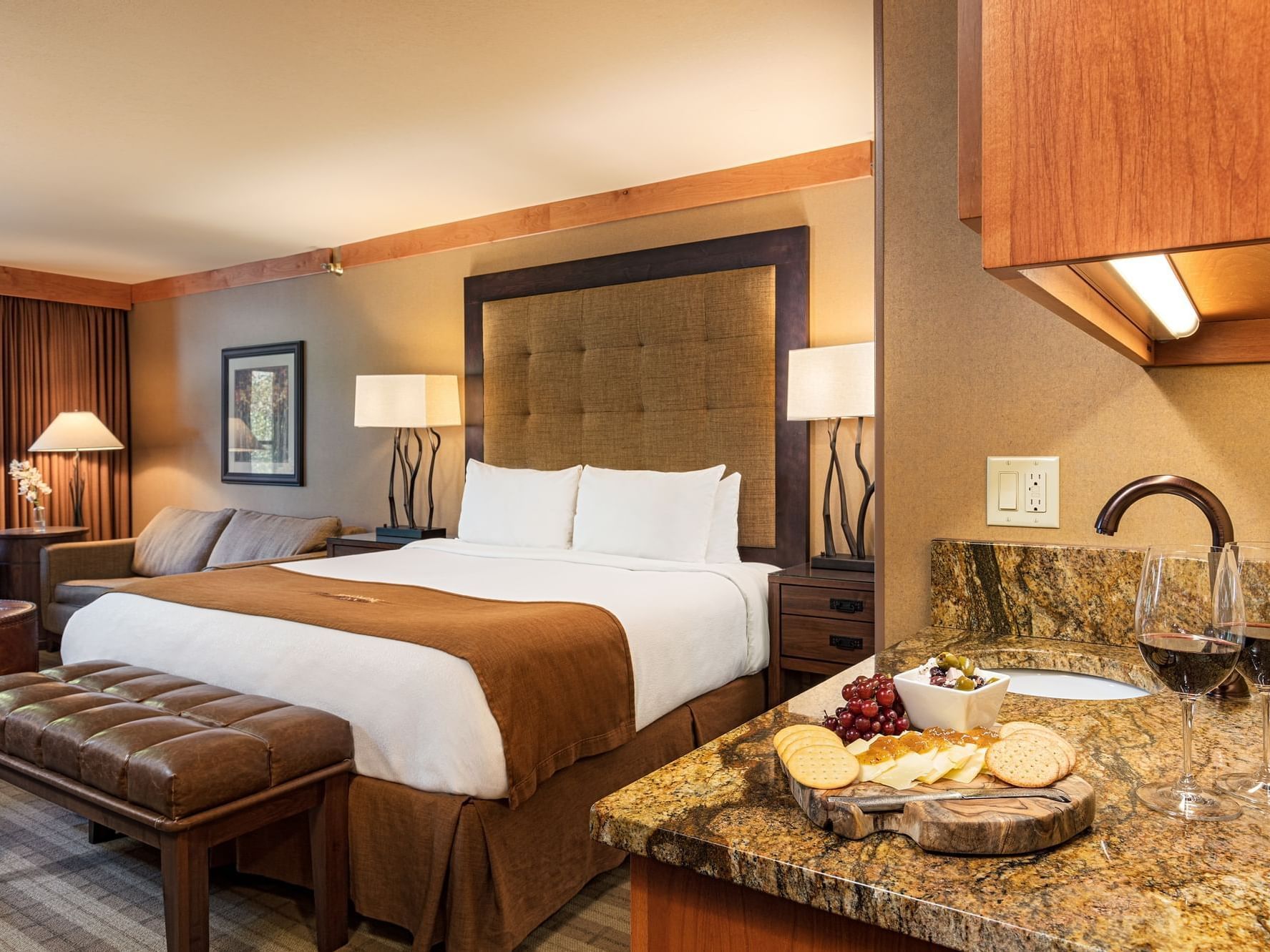 Junior Suite at Wyoming Inn