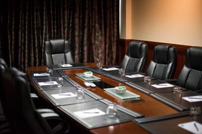 Table & chairs in the boardroom at Royal on the Park hotel