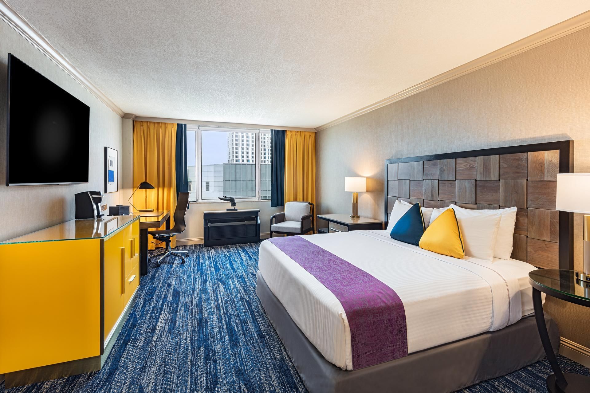 E-Central Downtown Los Angeles Hotel — photo 15 of 36