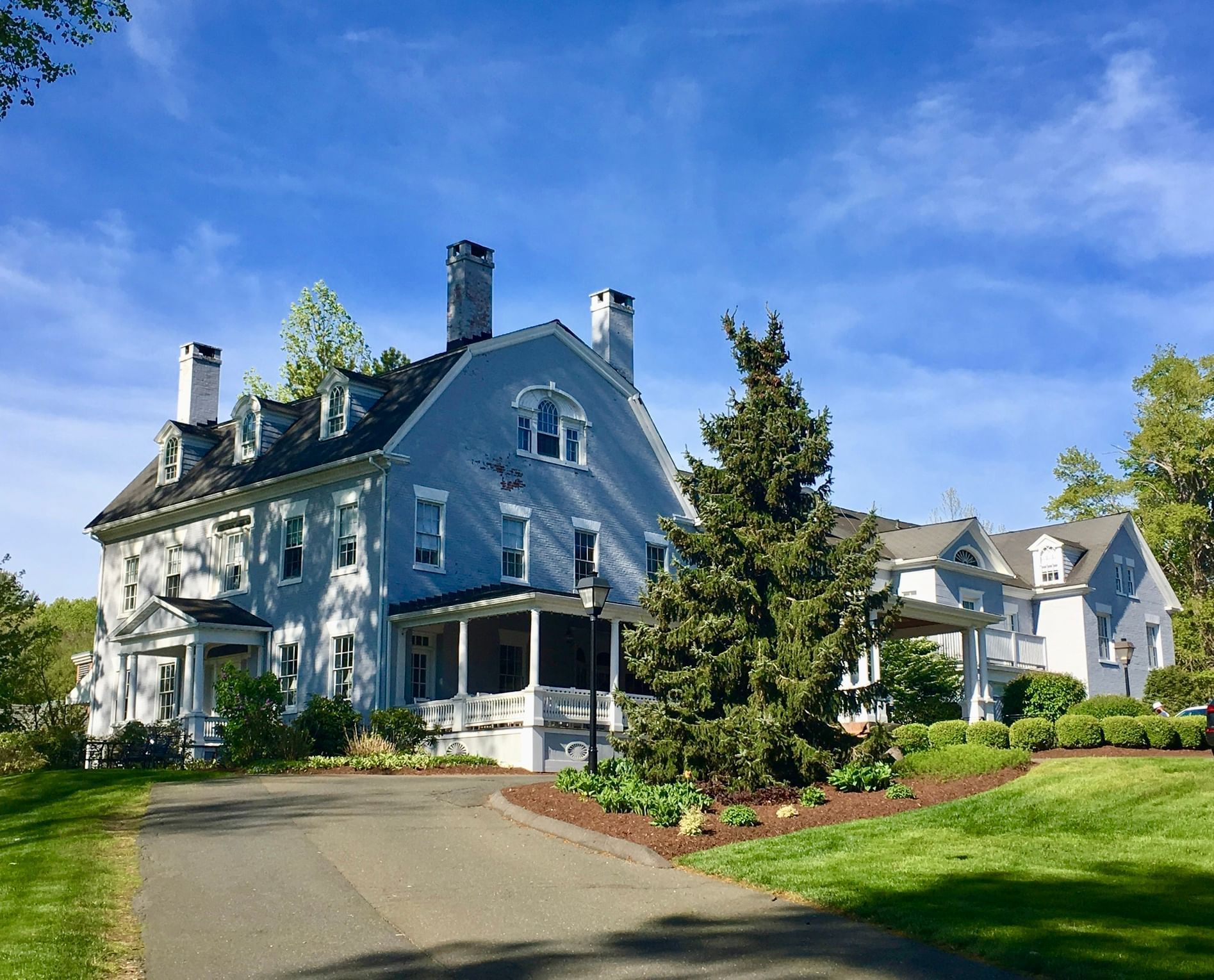 Hotels Near Hartford CT Contact Simsbury 1820 House