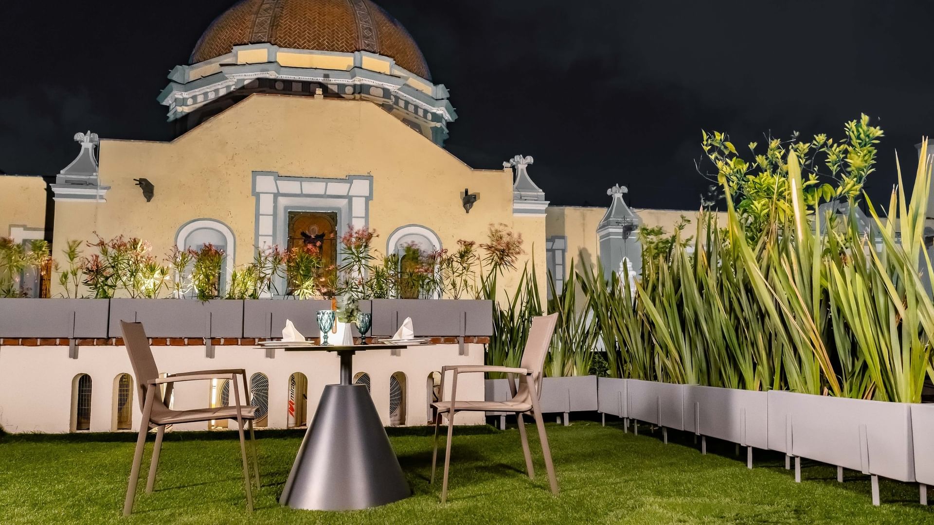 Suite Gobernador King con terraza y vistas al hotel Quinta Real Puebla en Heroica Puebla de Zaragoza