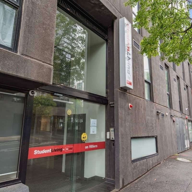 Student Living on Villiers - Entrance