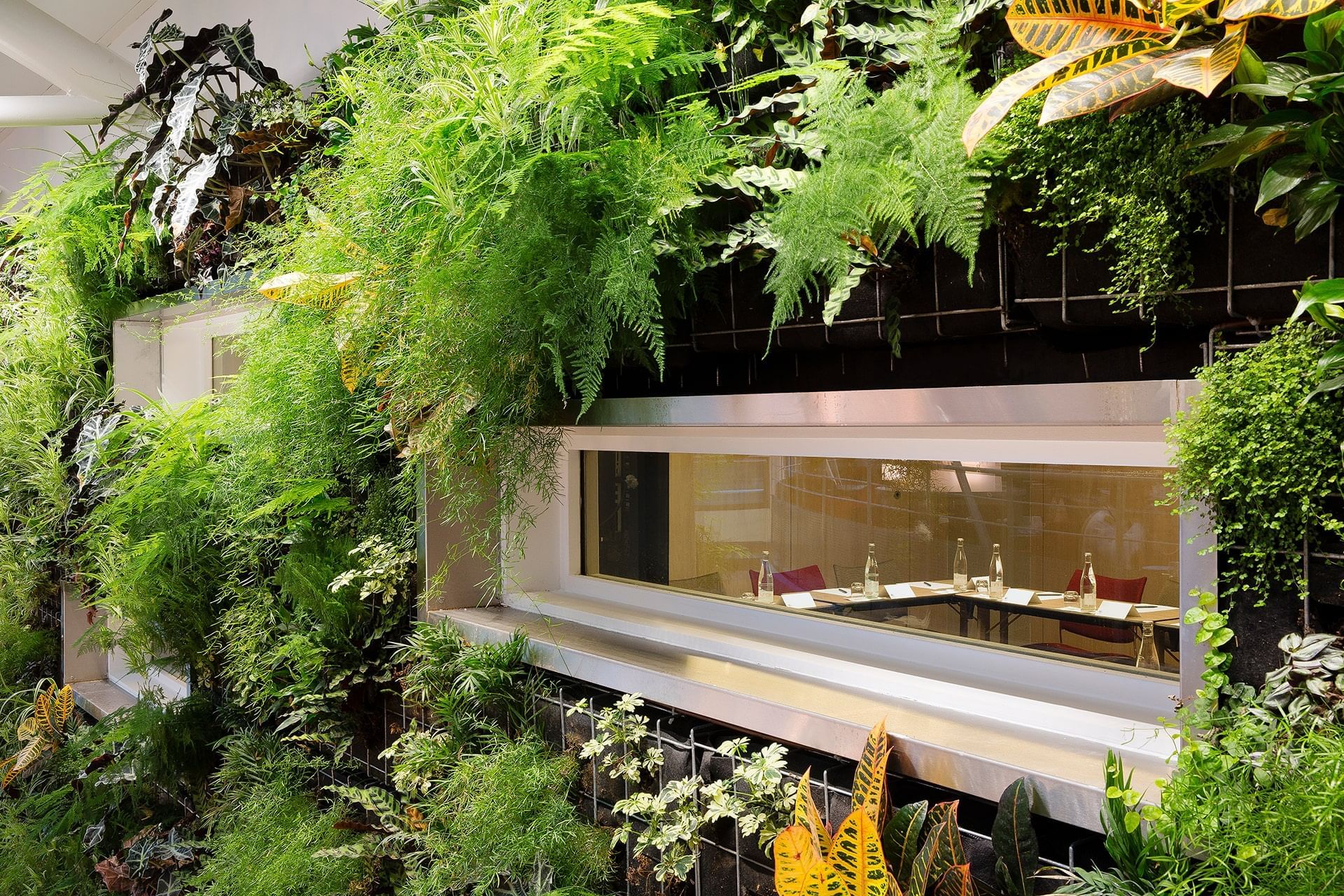 Extérieur d'une chambre mur écologique à Oceania Paris Roissy CDG