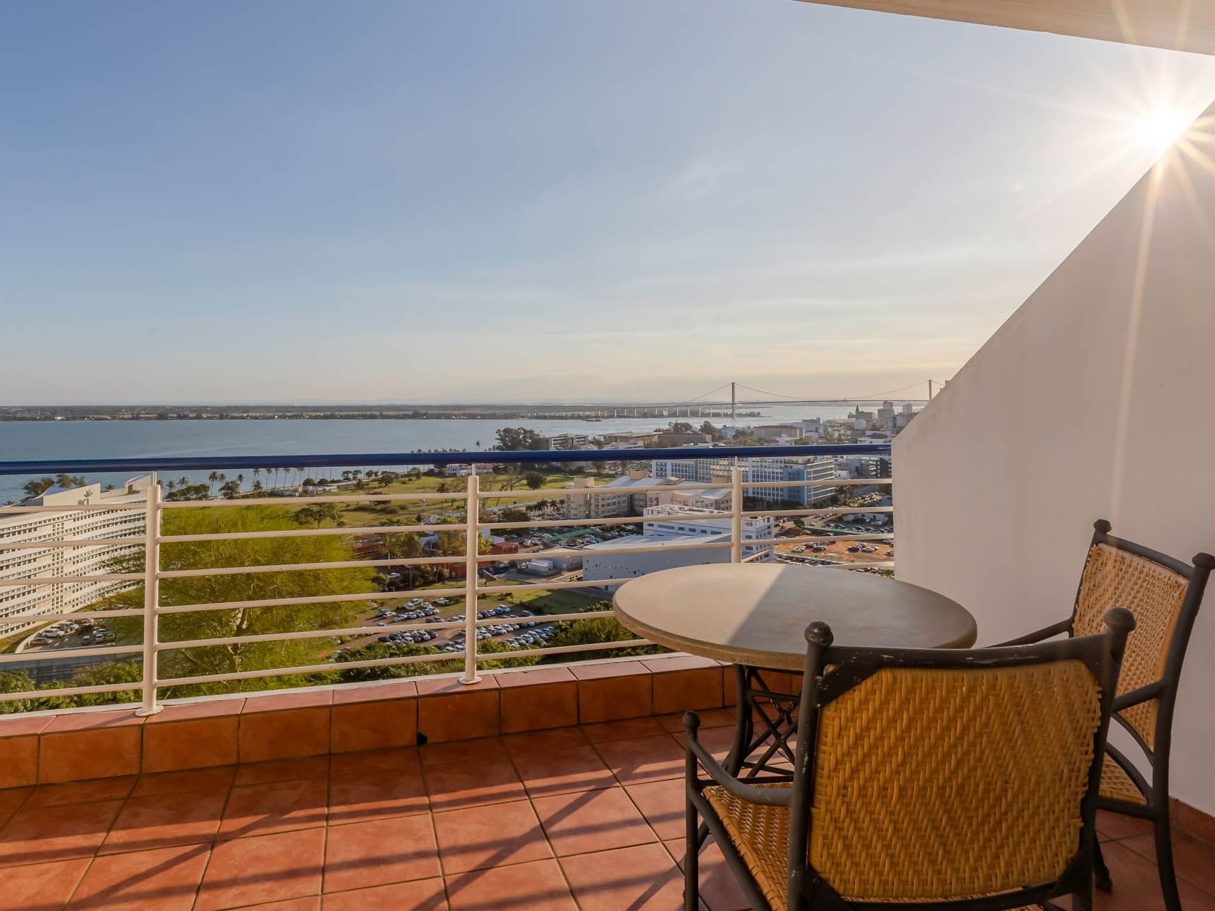 Room Balcony lounge area with a sea view at Cardoso Hotel