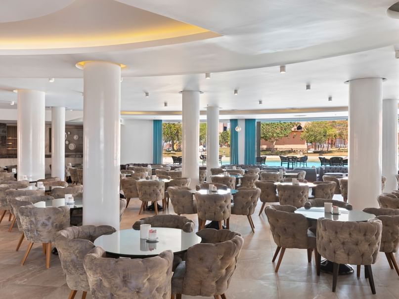 Jungle Bar at Pickalbatros Jungle Aqua Park Resort in Neverland Hurghada