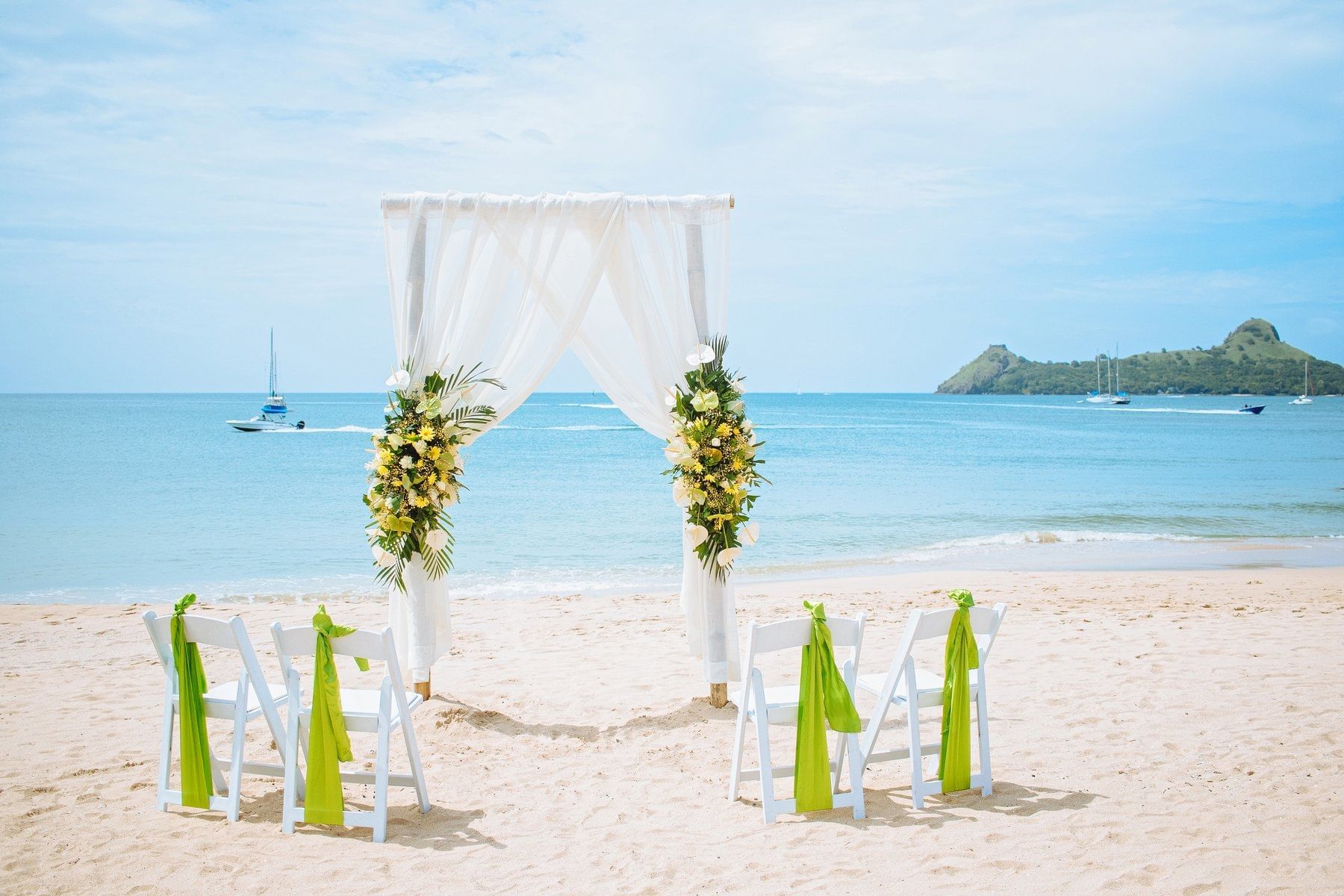 The Hawaii of the Caribbean - Nashville Bride Guide