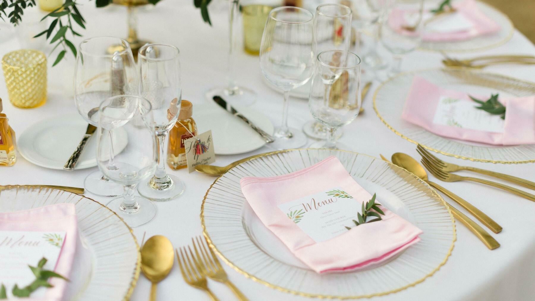 Close-up on table utensils in an event at FA Cozumel