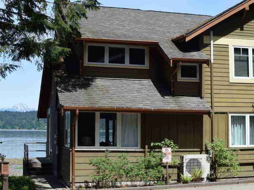 Waterfront Deluxe Cottage exterior at Alderbrook Resort & Spa