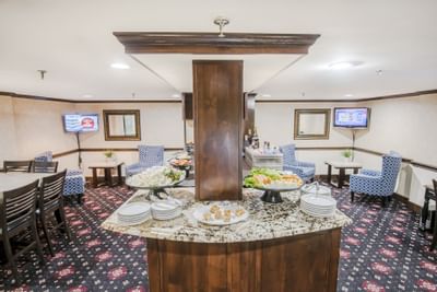 Refreshments served at Dallas Concierge at MCM Elegante Suites