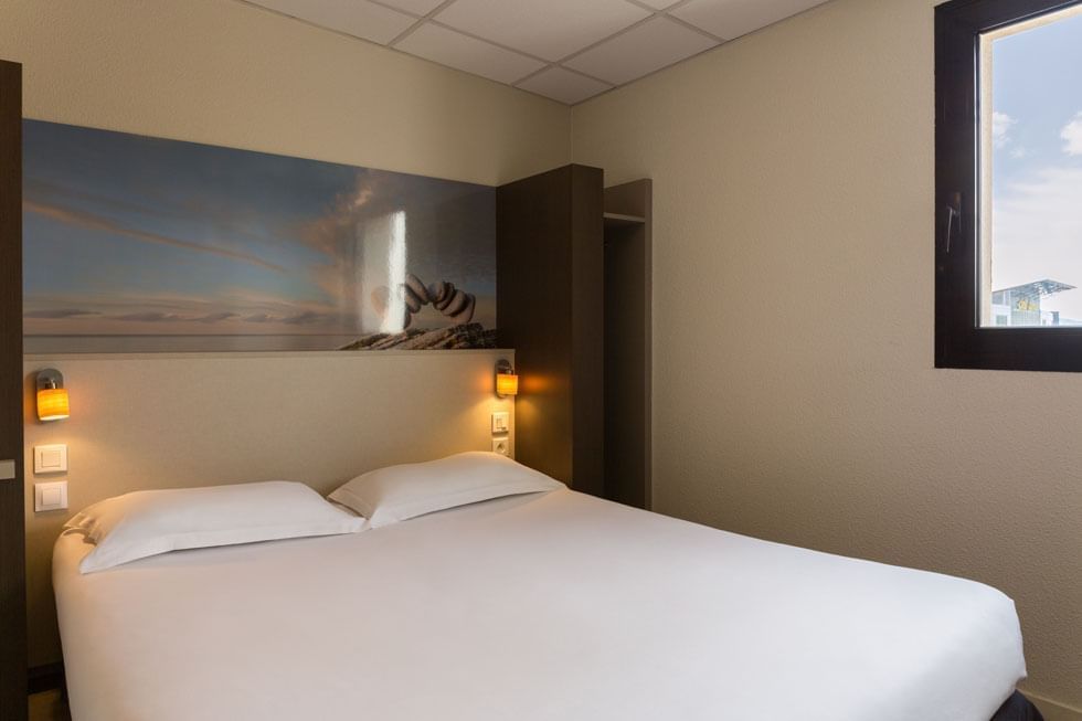 Double Room Bed at Hotel Clermont-Ferrand Sud Aubière, The Origi