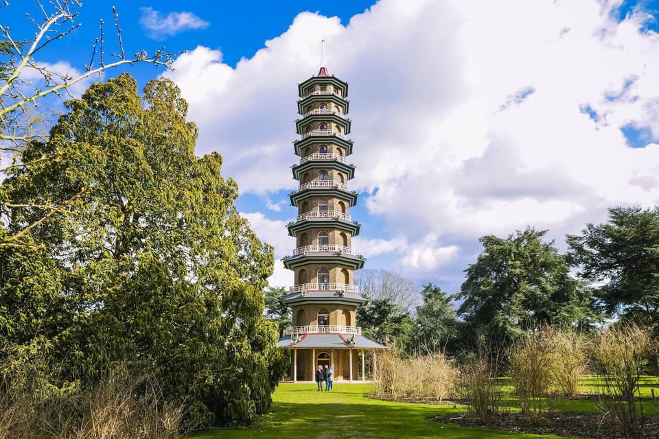 An attraction in Kew Garden near The Selwyn Richmond