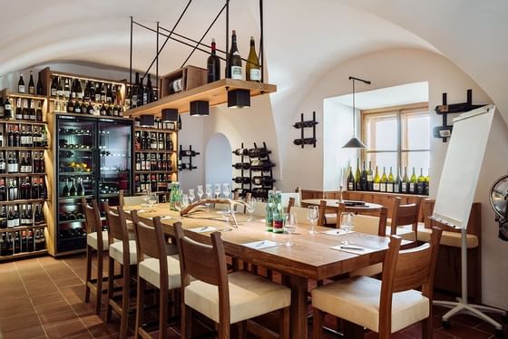 Community table in Wein Lounge at Schloss Hotel Pichlarn