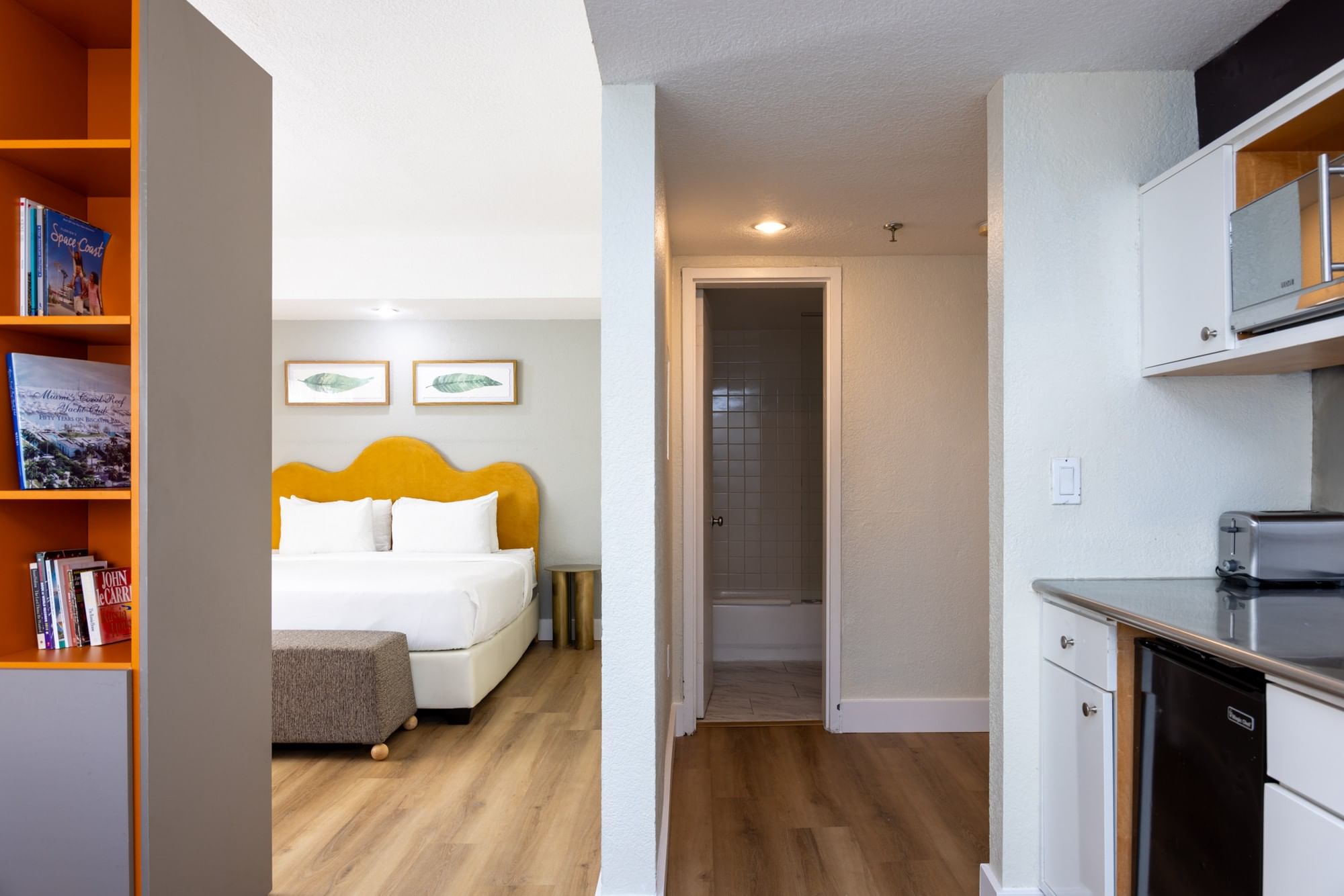 Crest Hotel Suites — photo 54 of 60