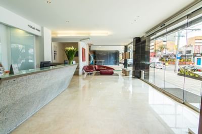 The entrance and the reception area of the hotel