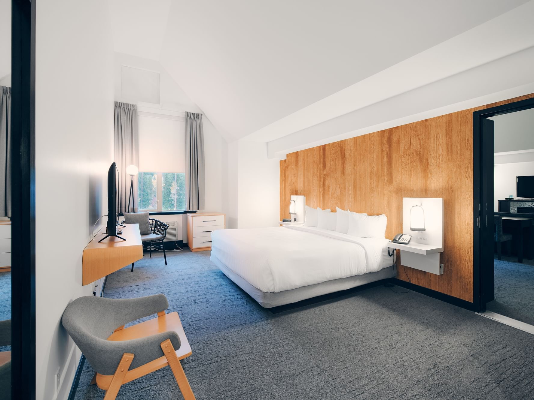 one bedroom suite aava whistler