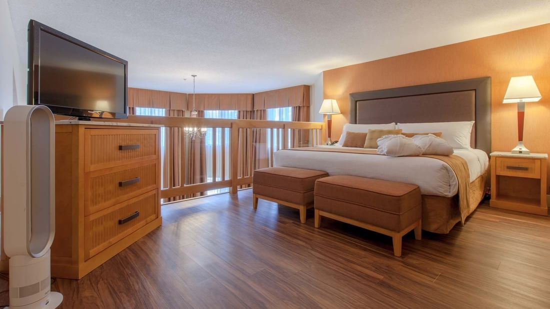Coast Premium King Loft Suite with Queen Sofa Bed