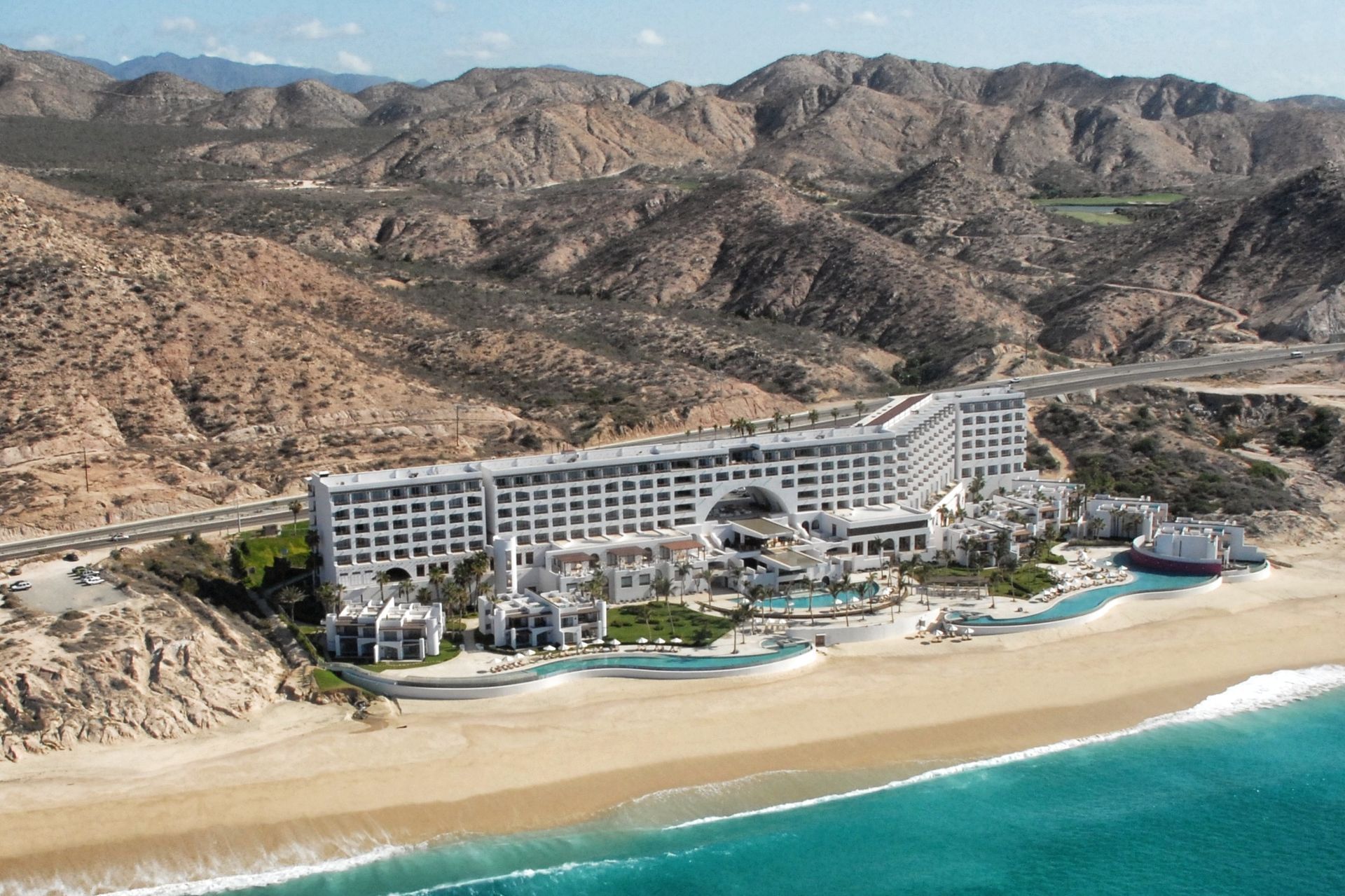 Splendid aerial view of the Marquis Los Cabos with the ocean