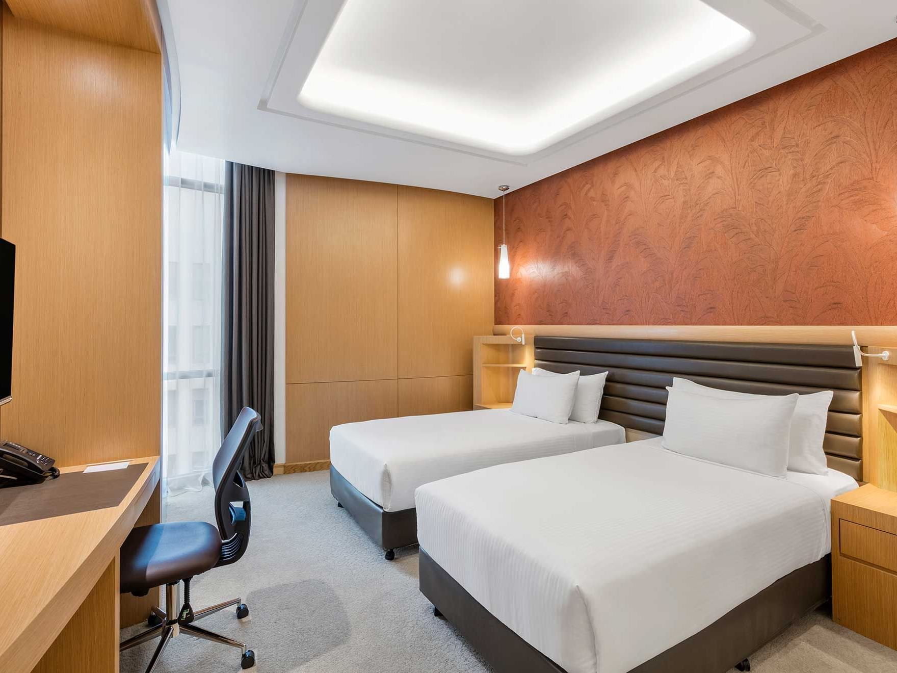 Deluxe Twin Room with Office Fittings at Tank Stream Sydney