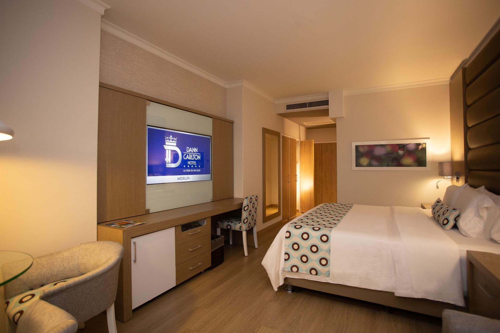 Dann Carlton Medellín — Standard Room | Hotel Only, Oct 8–13 – Image 2