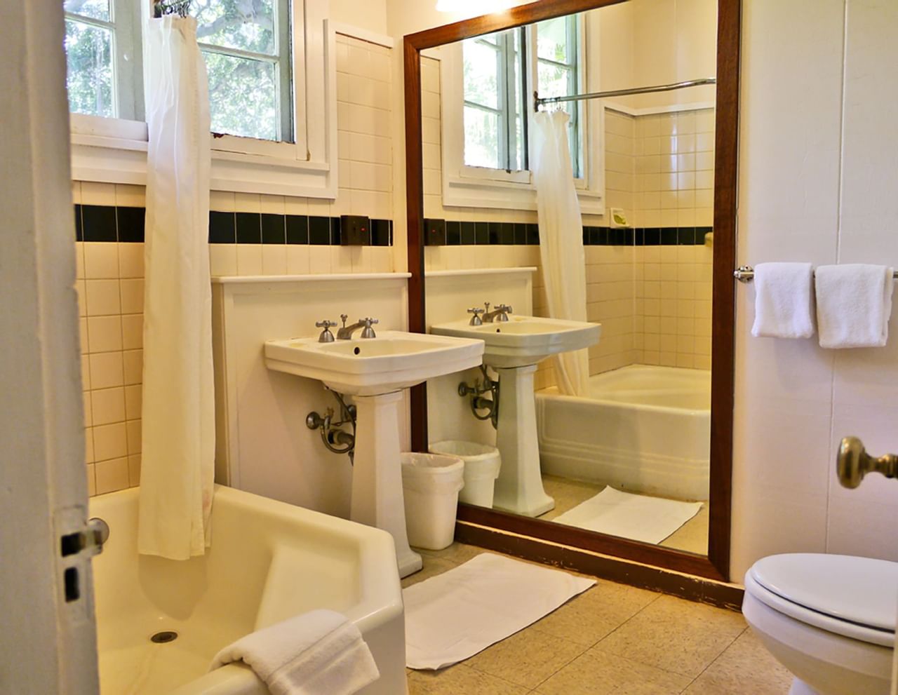 Cottage washroom at Waimea Plantation Cottages