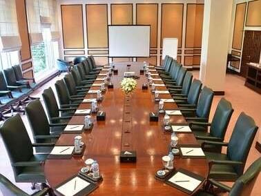 Faisalabad Meeting Room Table Setup at Islamabad Serena Hotel