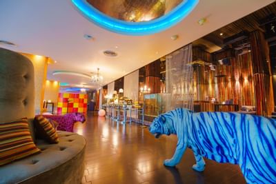 Flava Venue with a tiger & leopard statues in Dream Bangkok.