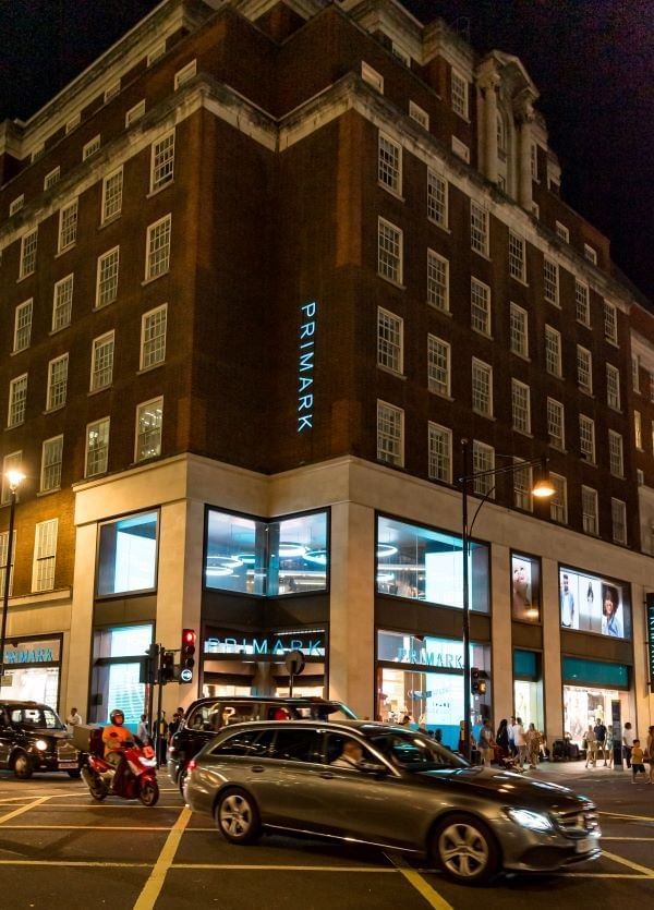 Zara - Oxford Street Flagship Store - Clothes & Fashion Shop 