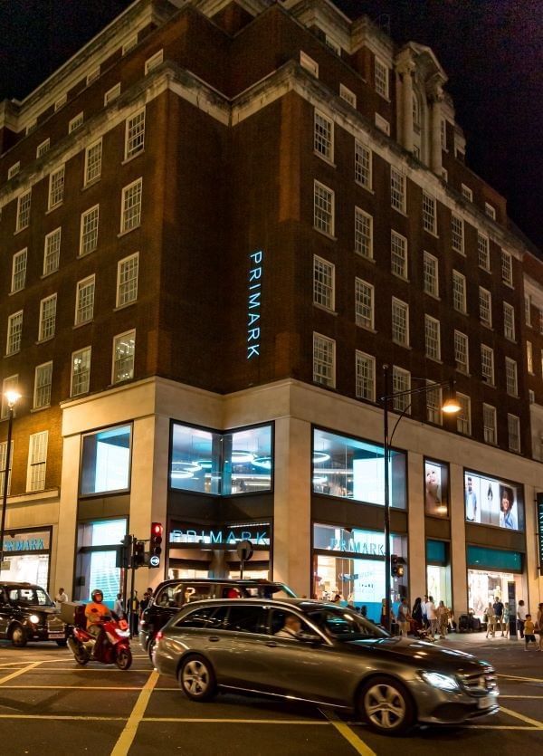 Zara - Oxford Street Flagship Store - Clothes & Fashion Shop