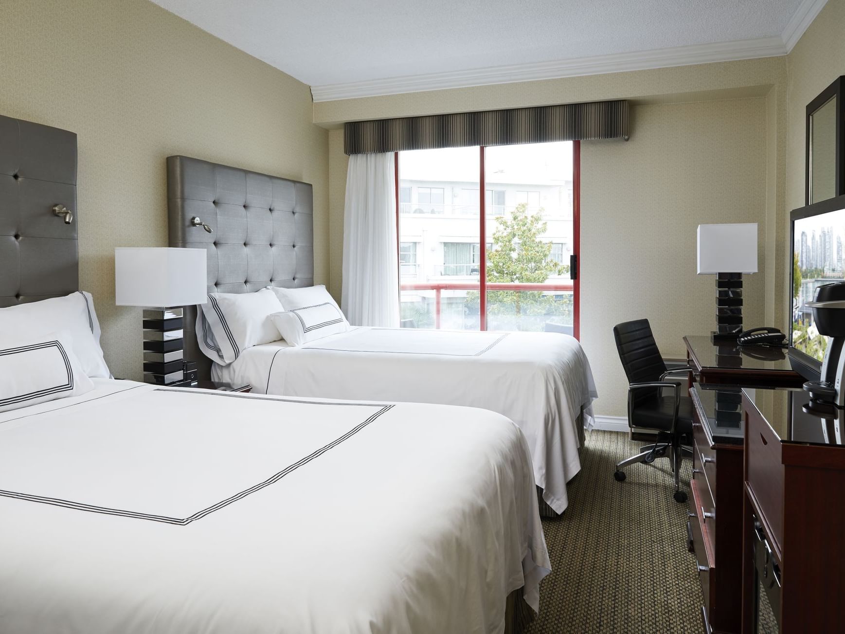 Premium Balcony Double bedroom at Granville Island Hotel