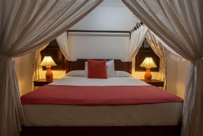 king bed in villa