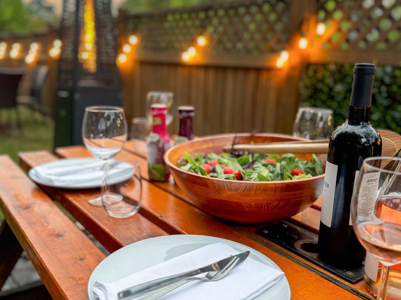 Outdoor BBQ Area of Coast Parksville Hotel