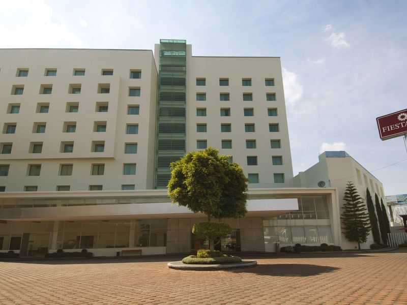 Front Exterior view of the hotel & entrance at FI Puebla Finsa