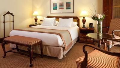 Interior of Standard King Room at Hotel Plaza San Francisco