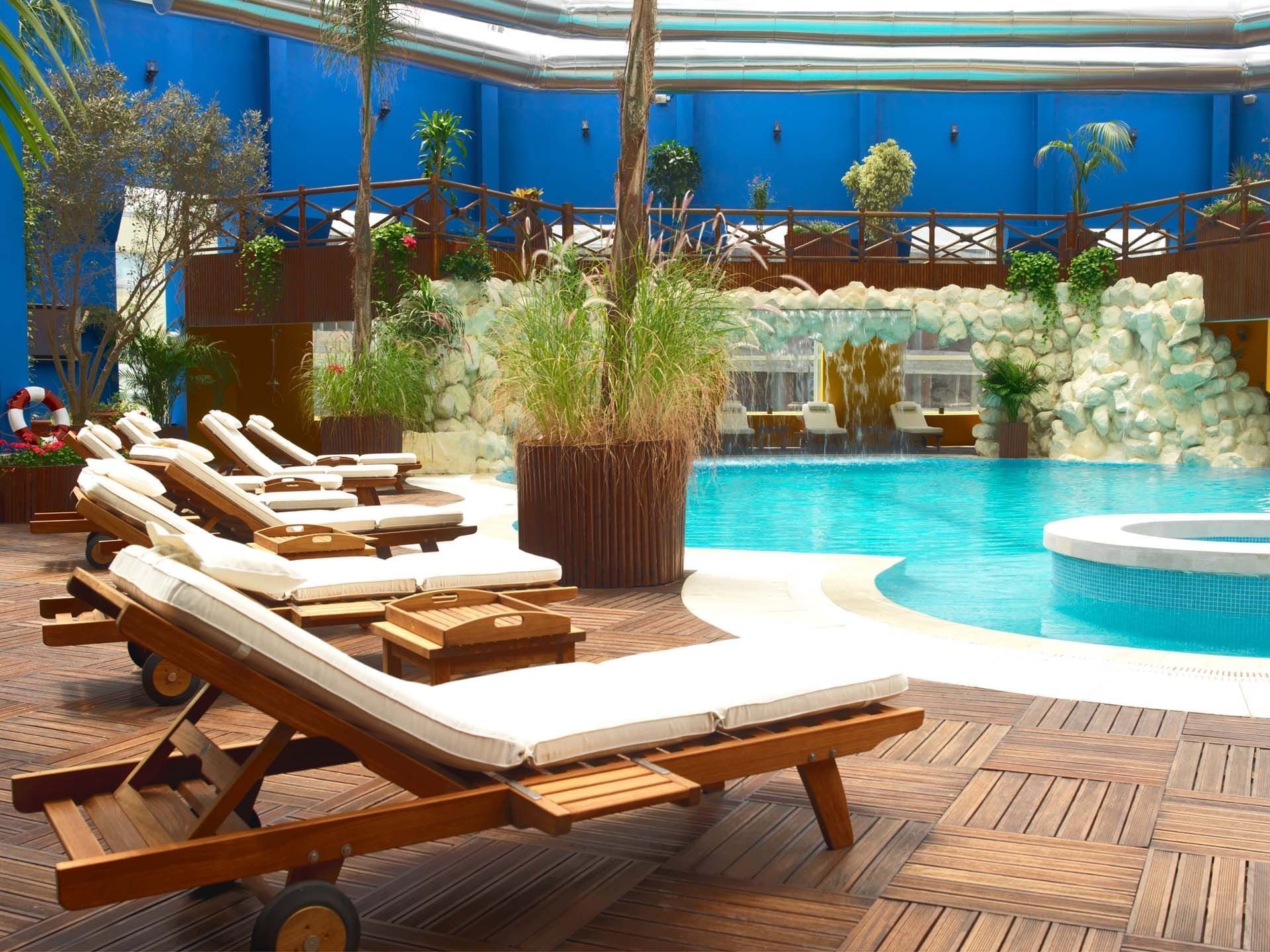 Exterior Pool with Artificial Surrounding - Farah Casablanca Ho