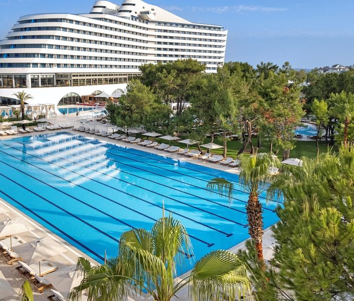 Titanic Deluxe Lara | Luxury Hotel in Antalya