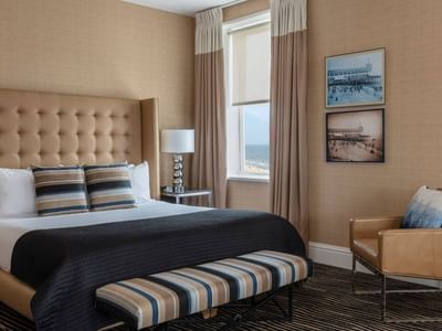 atlantic ocean view room with 1 king bed 