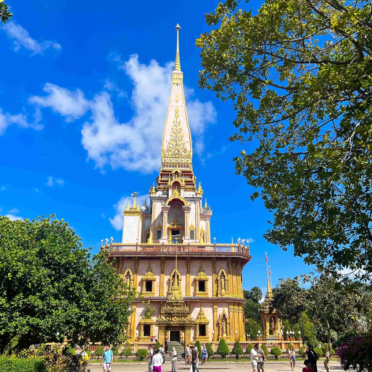 Wat Chalong, Phuket’s most famous Buddhist temple – cultural landmark to visit on a Phuket half-day tour