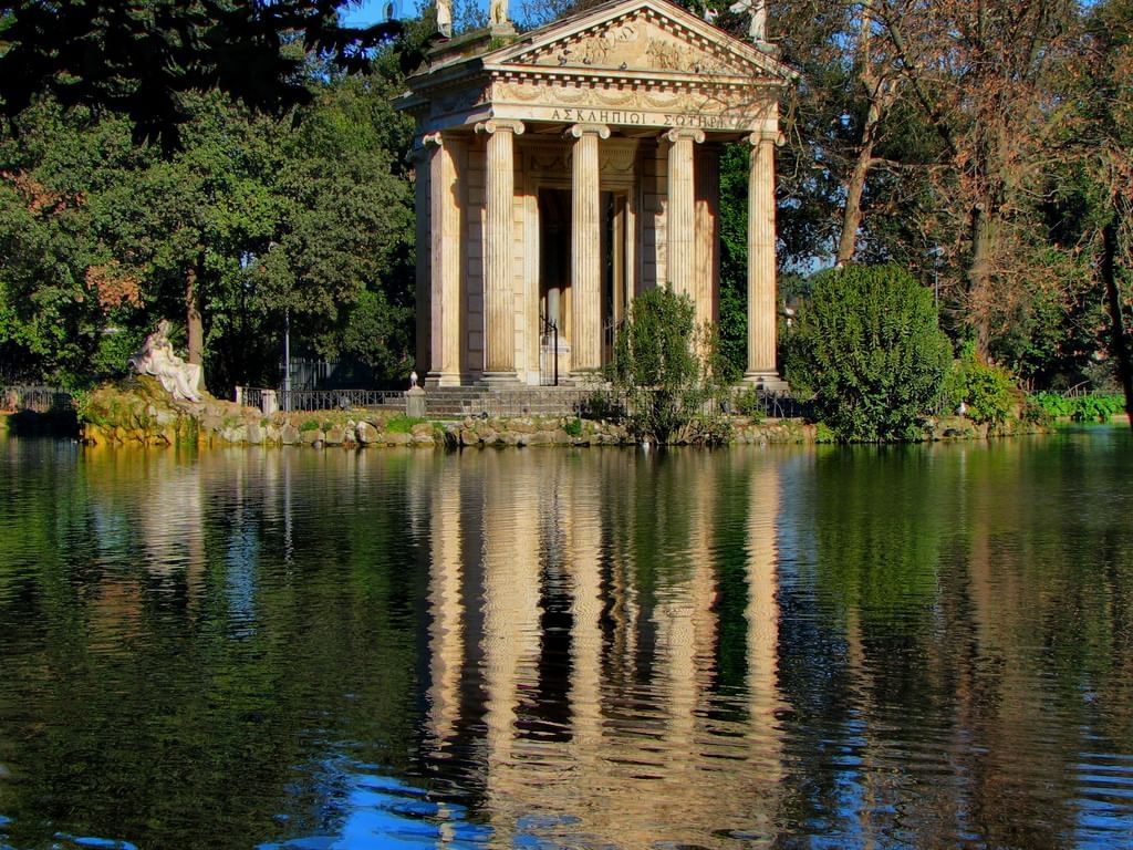 River-side view of Villa Borghese near Rome Luxury Suites