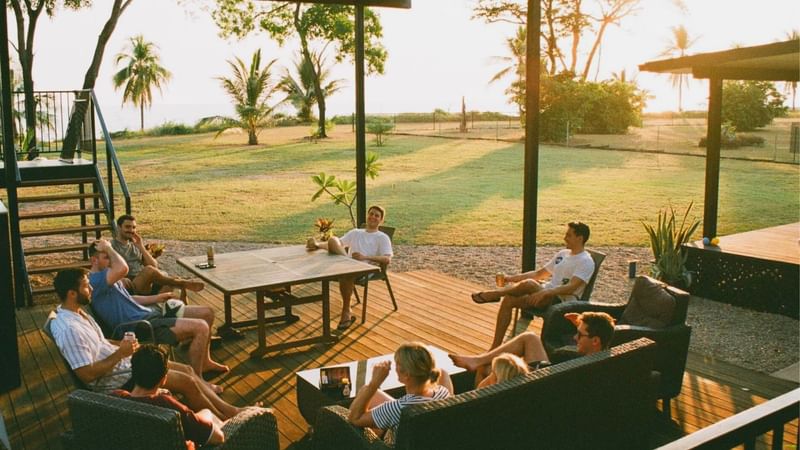 Guests in Skippers at Dundee near Darwin Airport Hotels