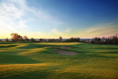 Titanic Golf Club sea and golf camp
