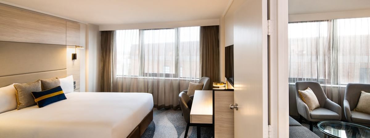 Superior King Room Second angle of room